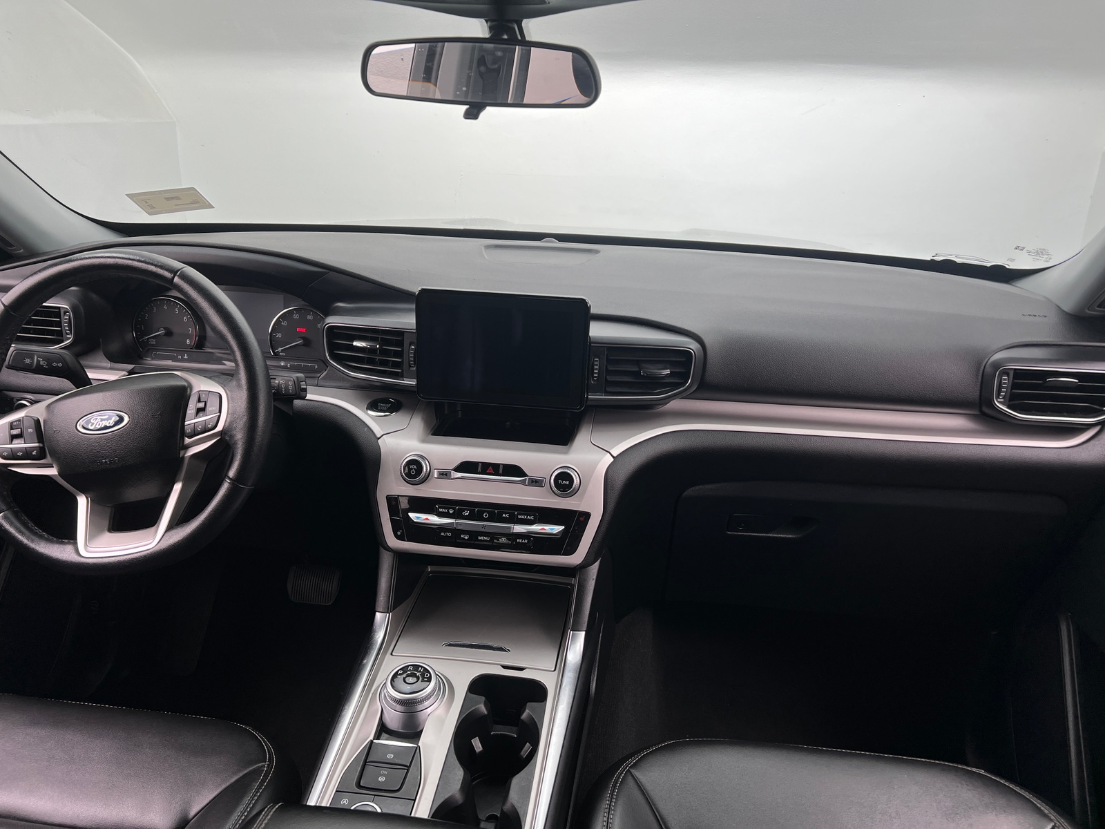 Thumbnail: 2023 Ford Explorer - 3