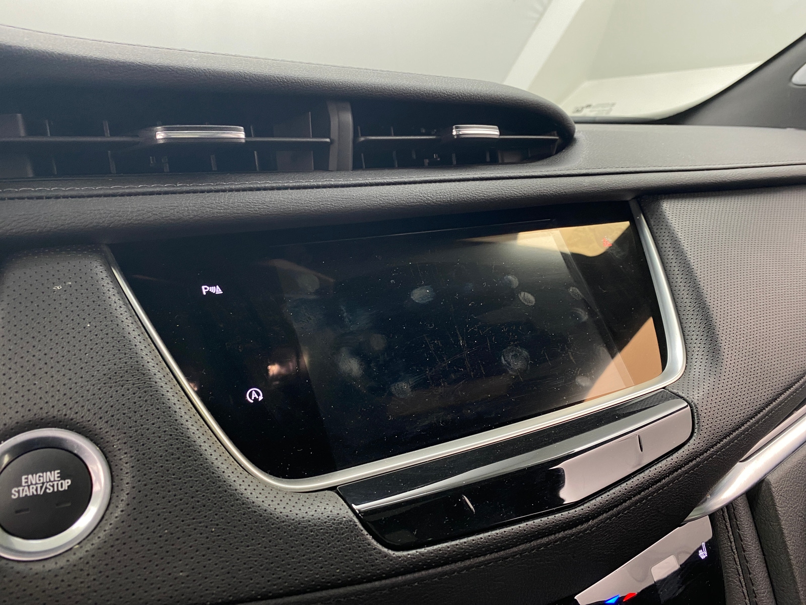 Thumbnail: 2025 Cadillac XT5 - 3