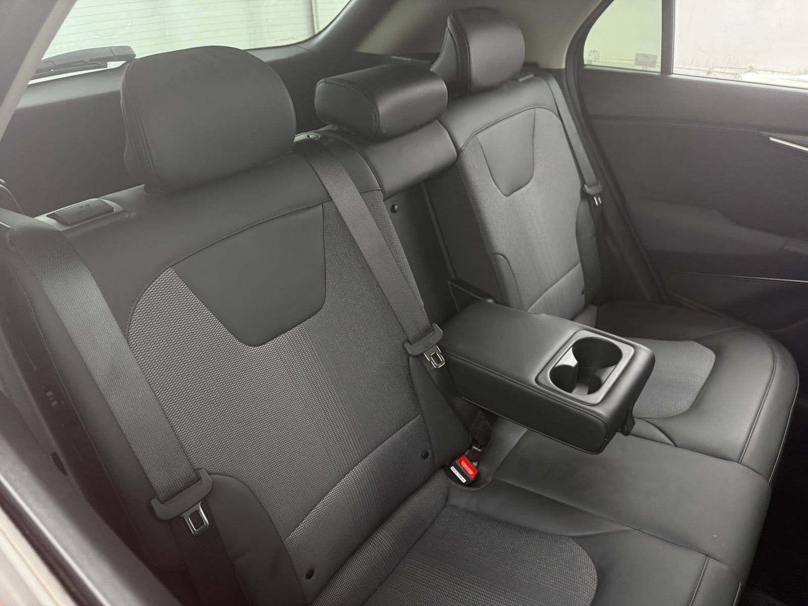 Thumbnail: 2023 Kia Niro - 6