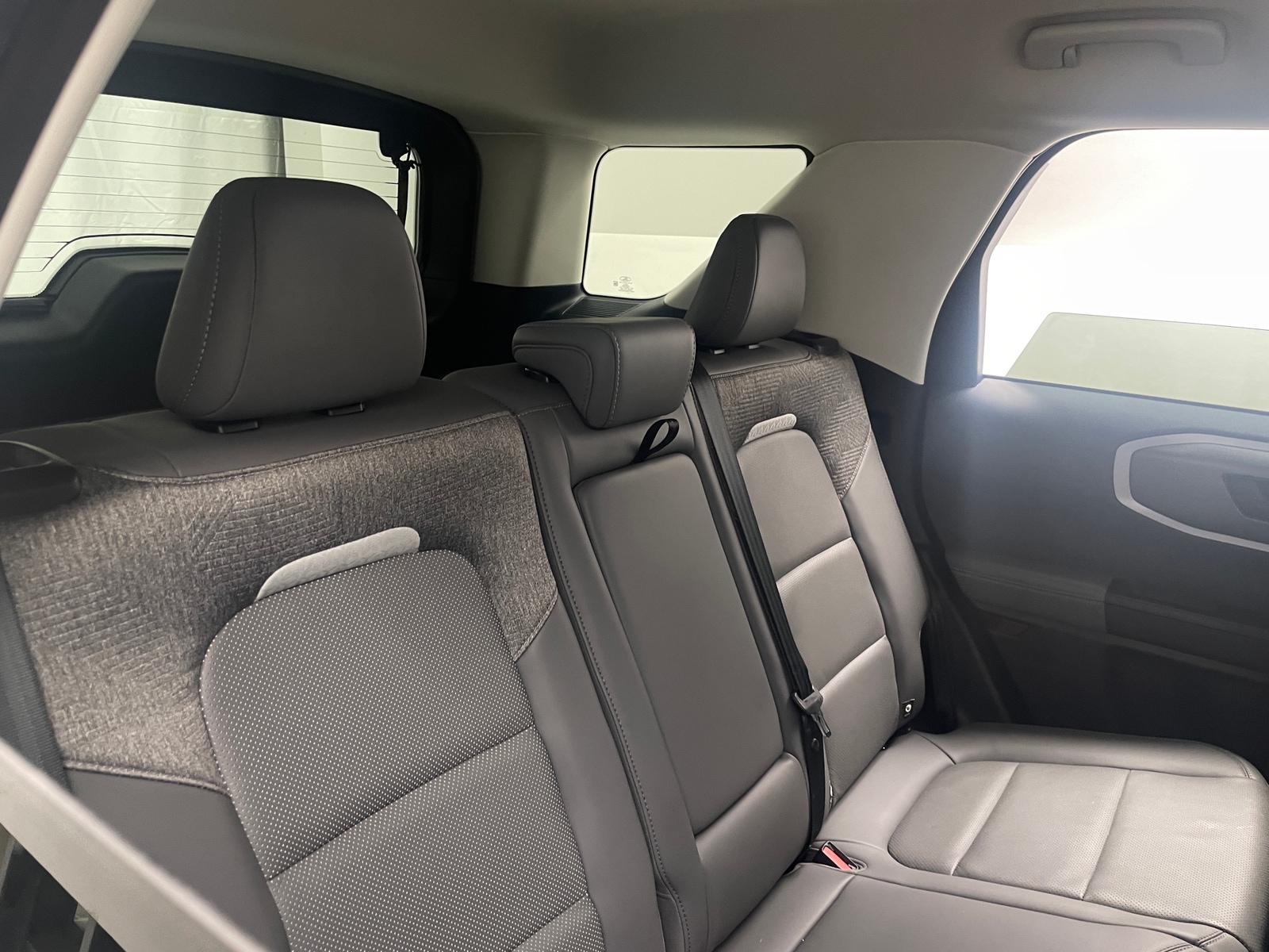 Thumbnail: 2025 Ford Bronco Sport - 5