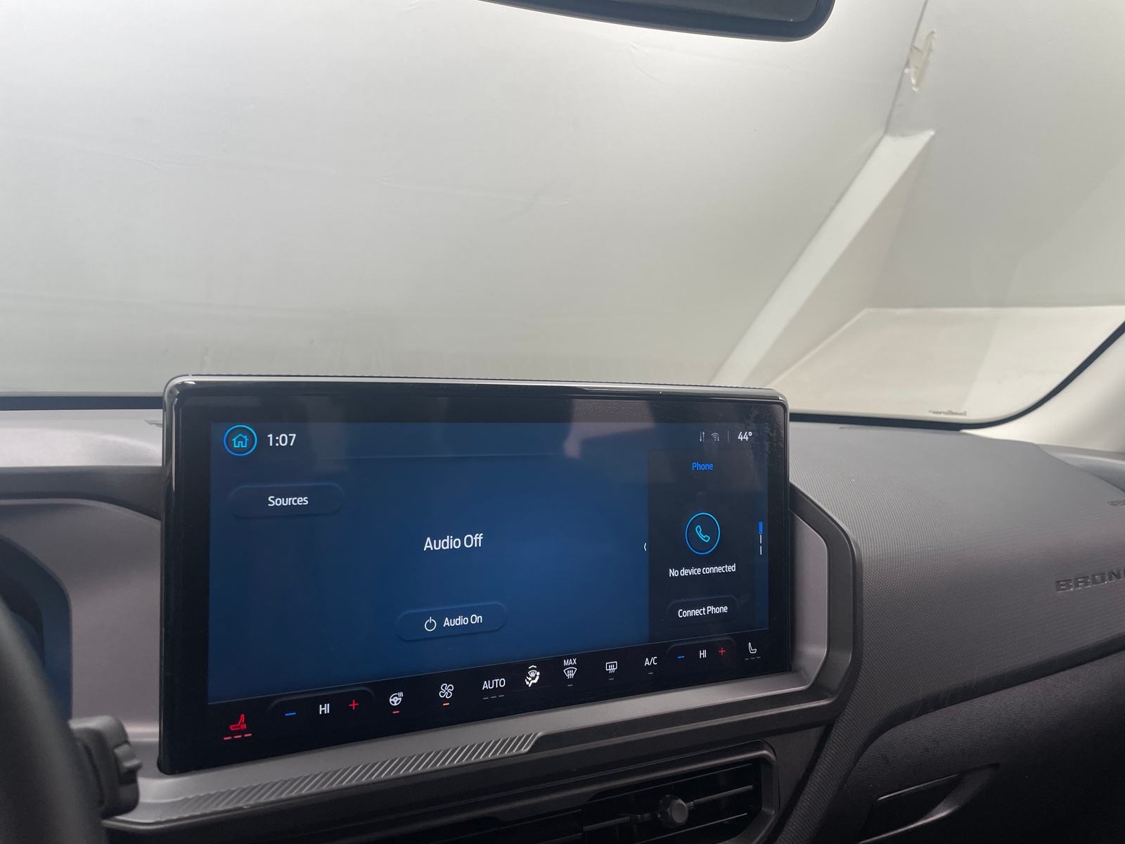 Thumbnail: 2025 Ford Bronco Sport - 3