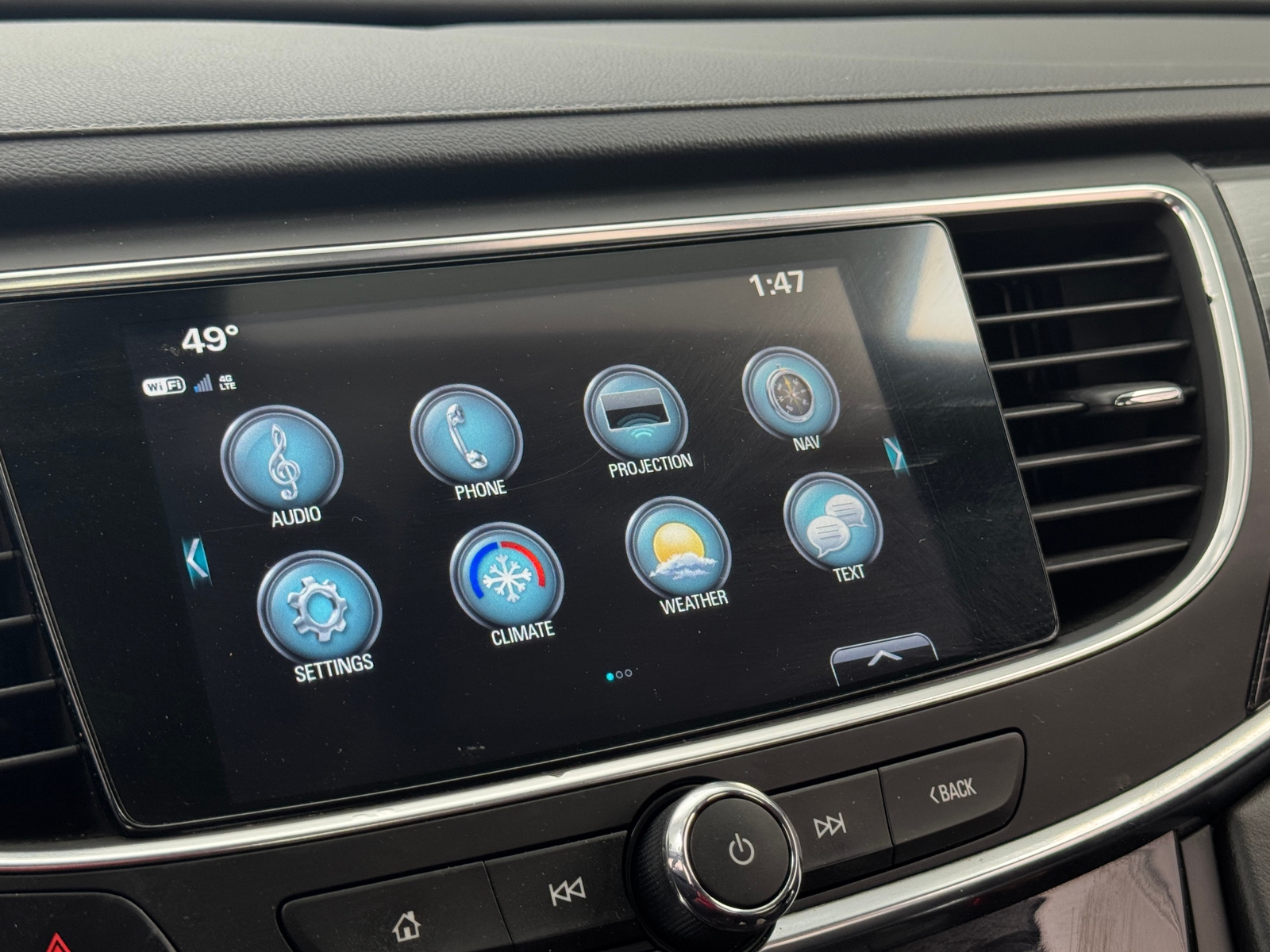 Thumbnail: 2017 Buick LaCrosse - 3