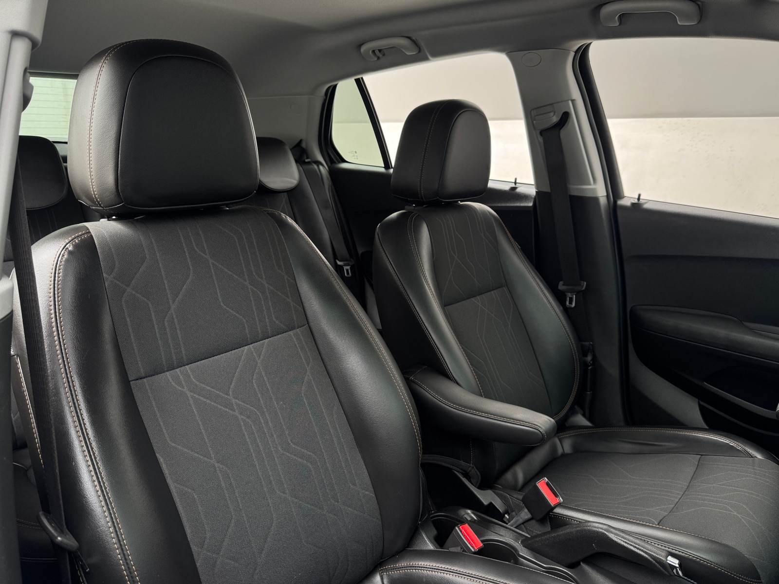 Thumbnail: 2019 Chevrolet Trax - 2