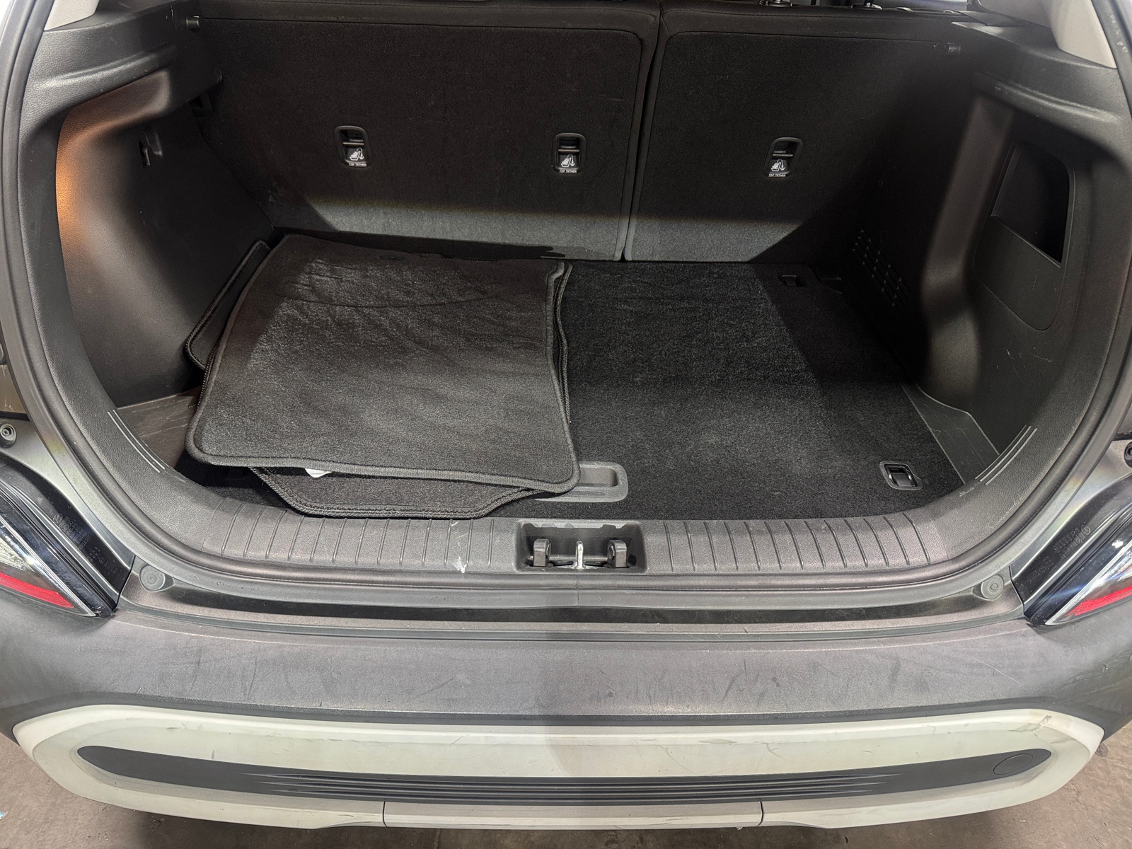 Thumbnail: 2022 Hyundai Kona - 7