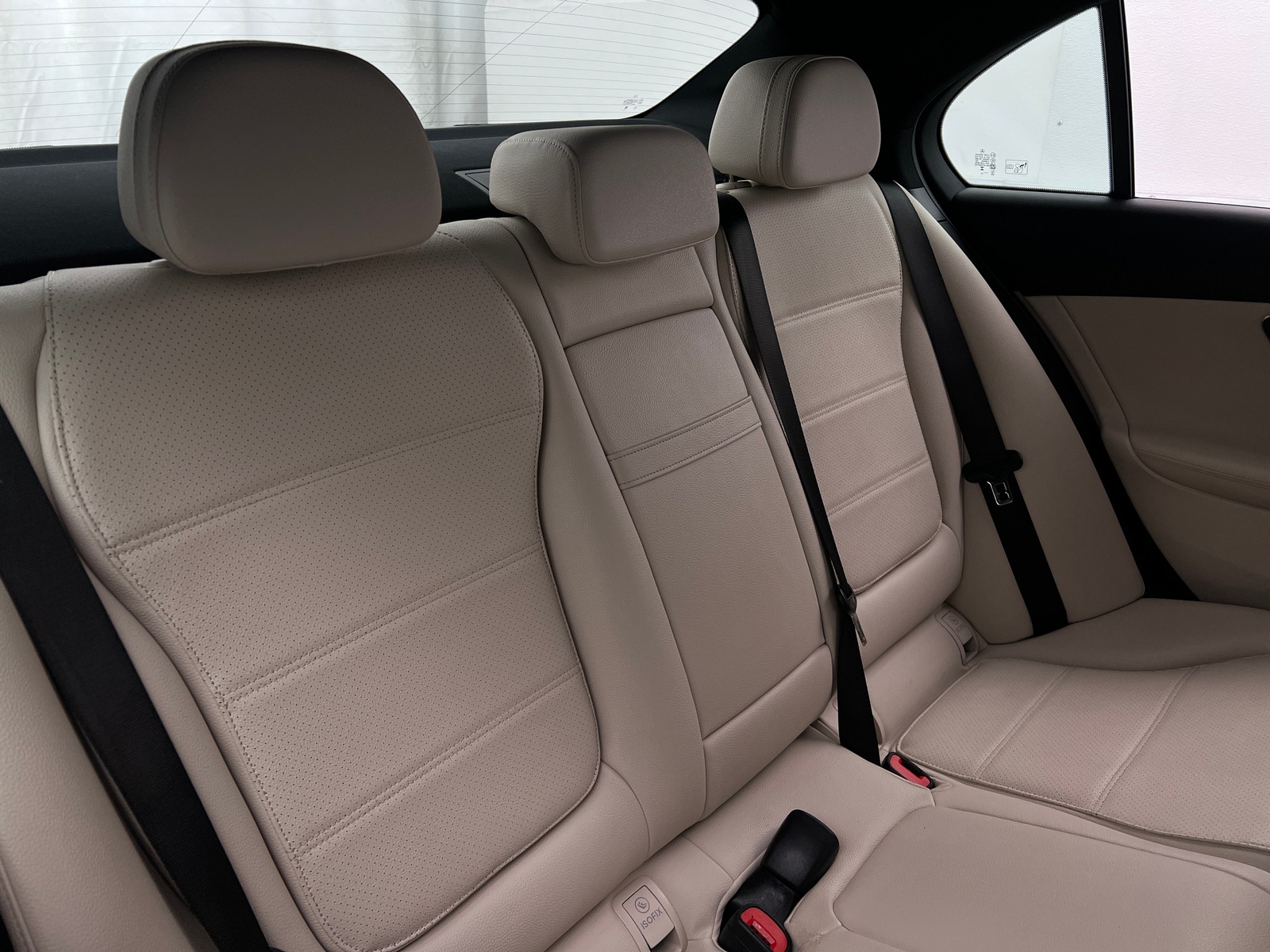 Thumbnail: 2025 Mercedes-Benz C-Class - 6