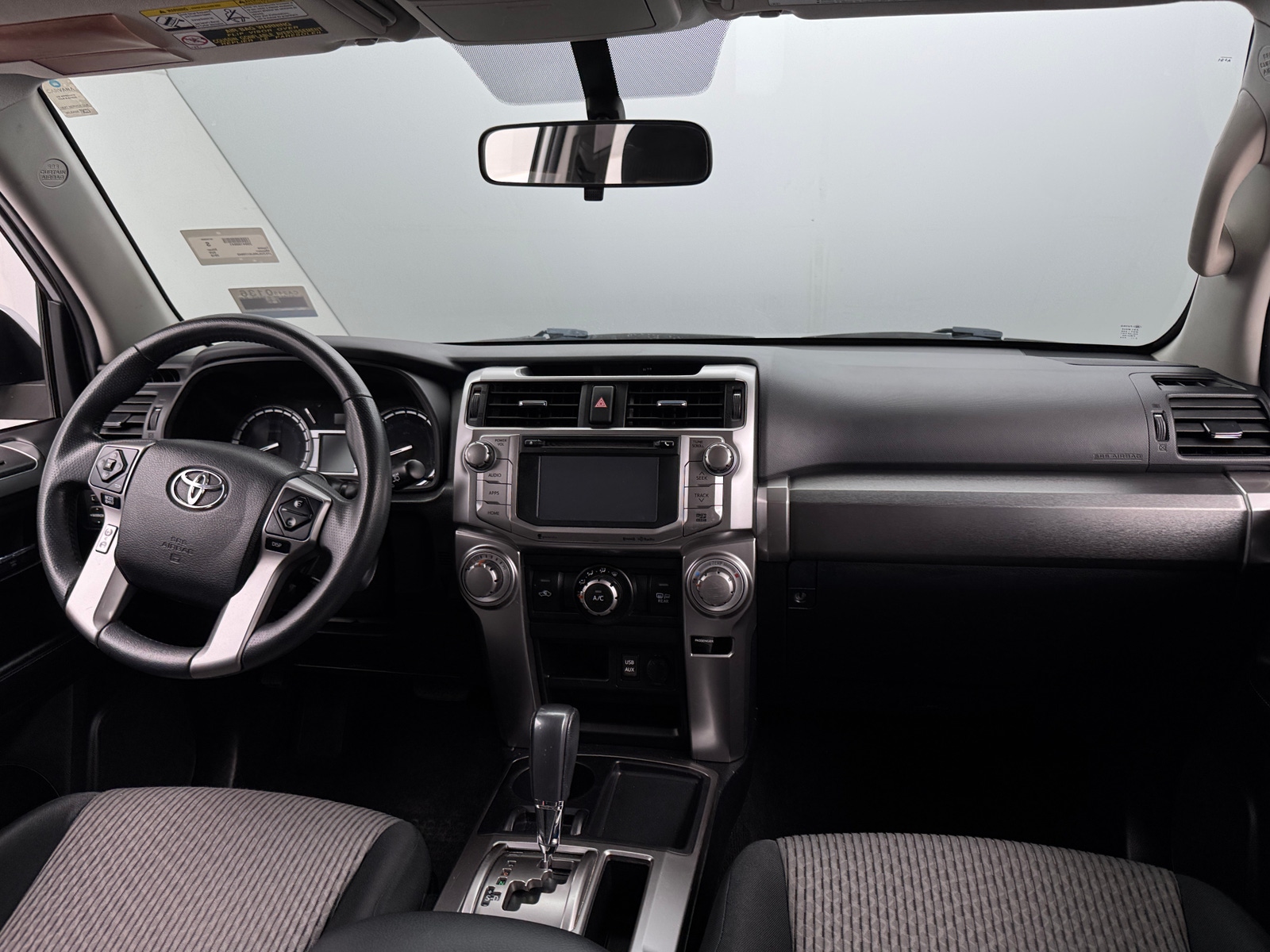 Thumbnail: 2018 Toyota 4Runner - 3