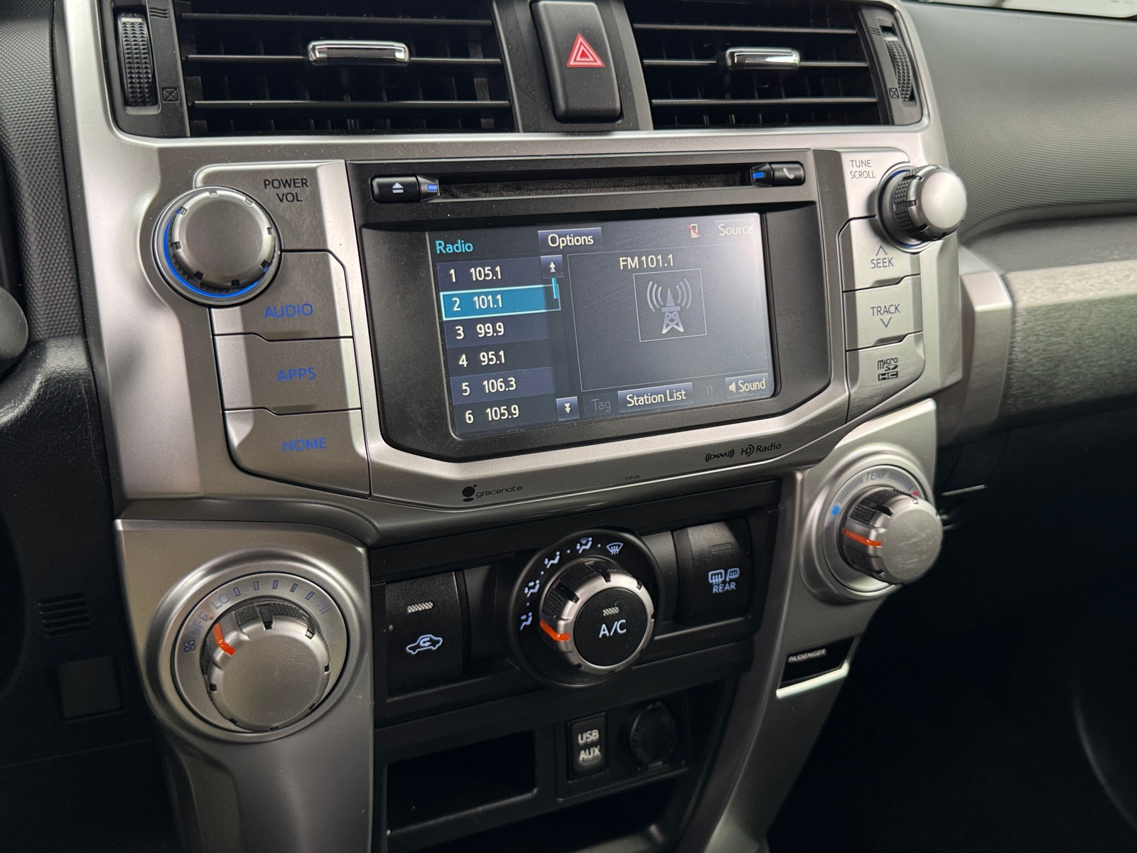 Thumbnail: 2018 Toyota 4Runner - 4