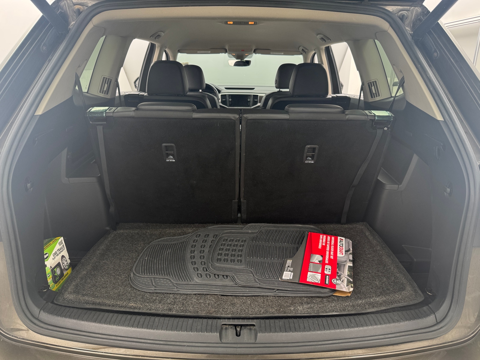 Thumbnail: 2019 Volkswagen Atlas - 6