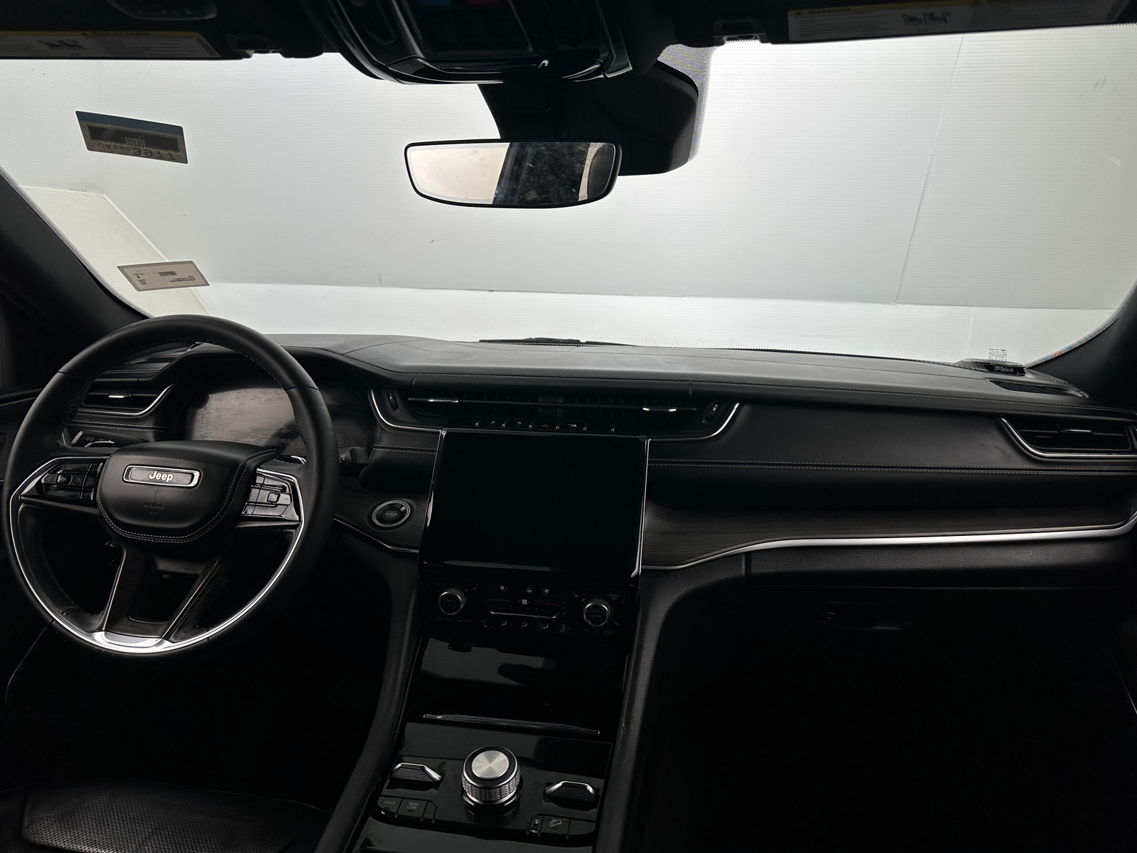 Thumbnail: 2022 Jeep Grand Cherokee L - 2