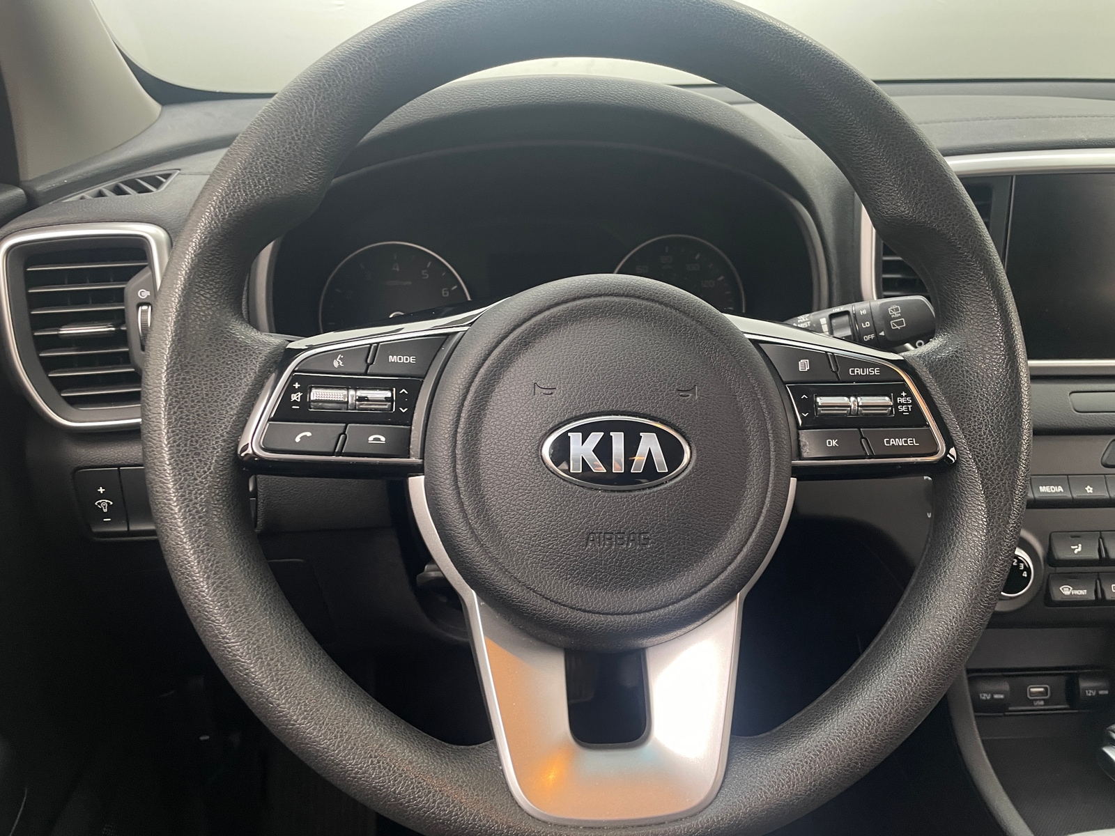 Thumbnail: 2022 Kia Sportage - 5