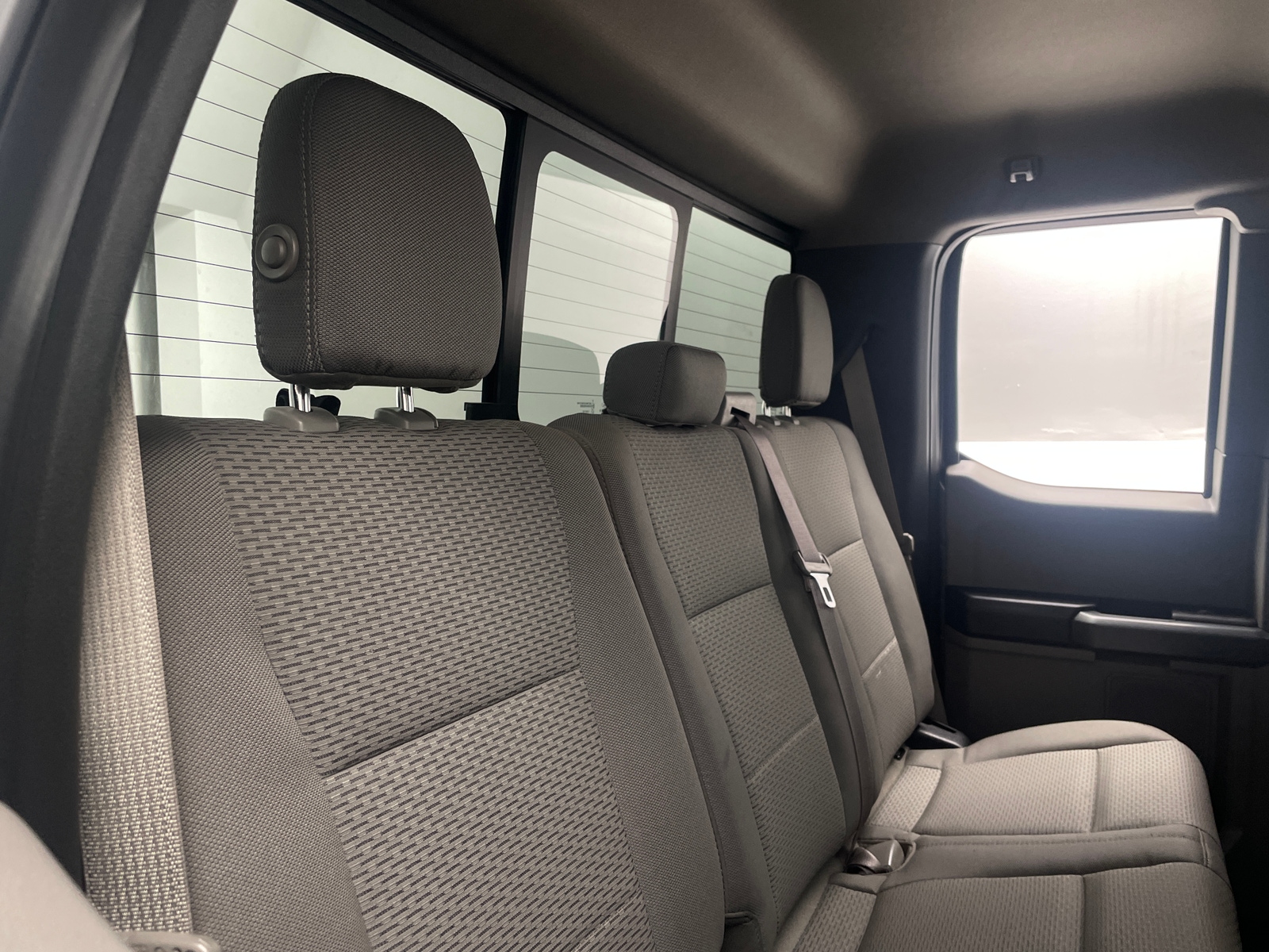 Thumbnail: 2016 Ford Econoline - 6