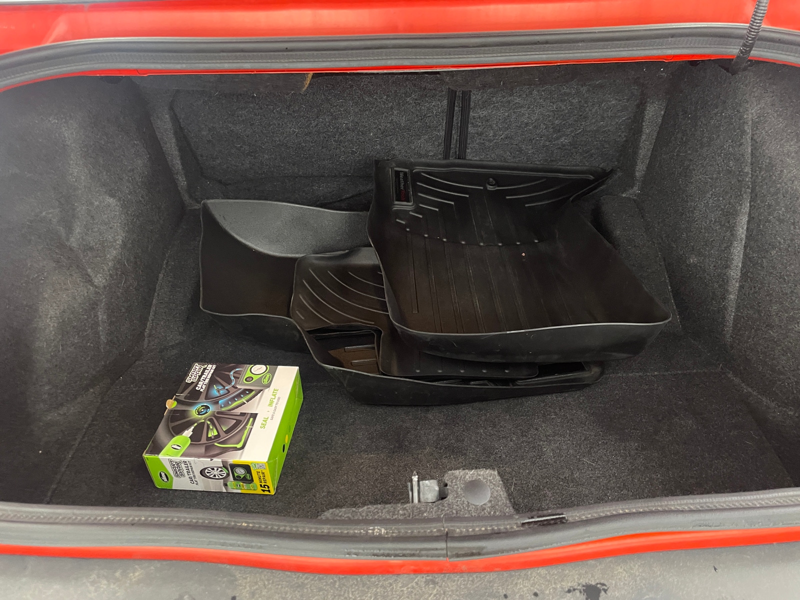 Thumbnail: 2018 Dodge Challenger - 4