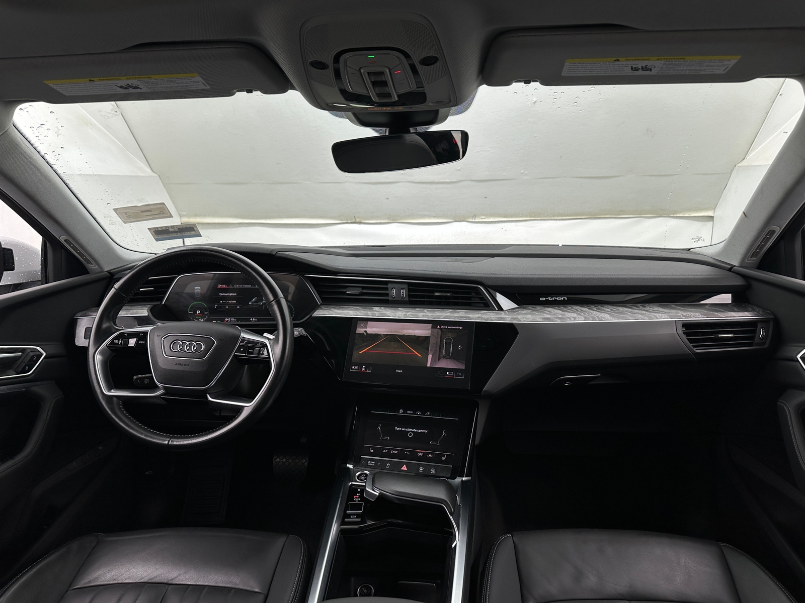 Thumbnail: 2021 Audi e-tron - 2