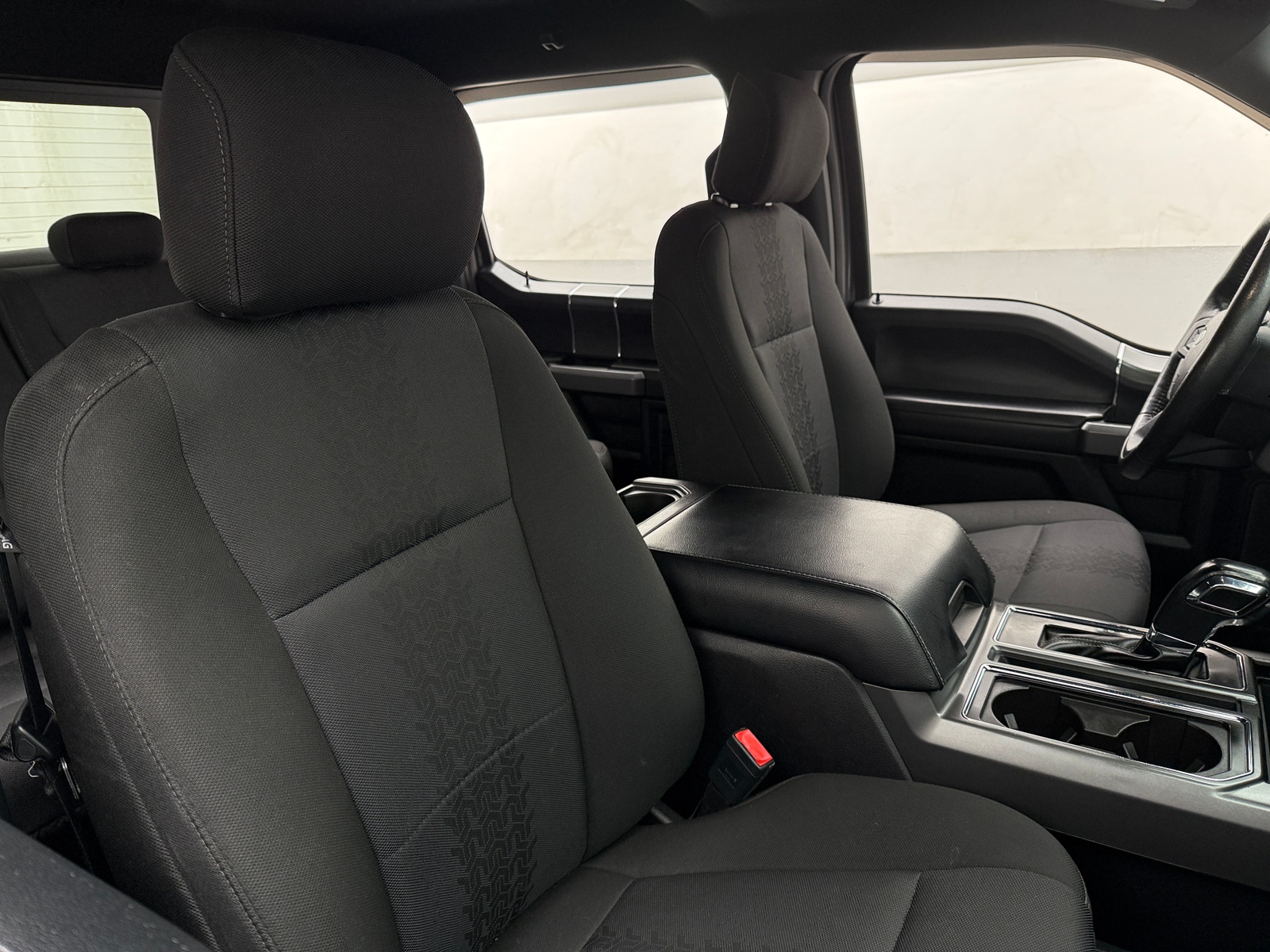 Thumbnail: 2019 Ford Econoline - 2