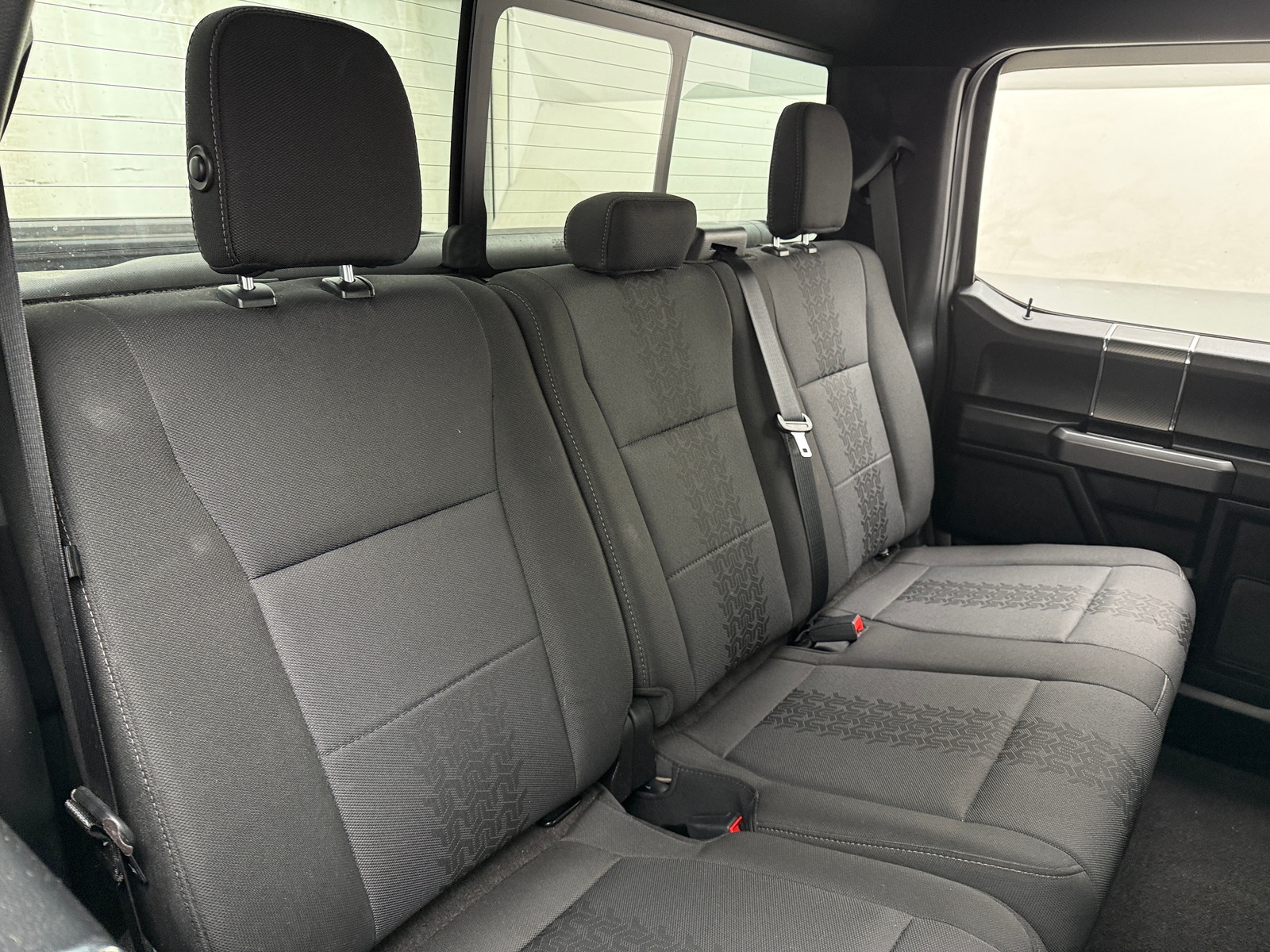 Thumbnail: 2019 Ford Econoline - 6