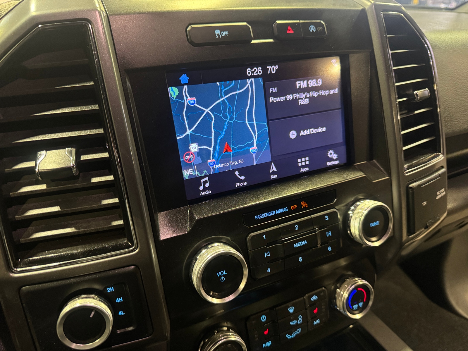 Thumbnail: 2019 Ford Econoline - 4