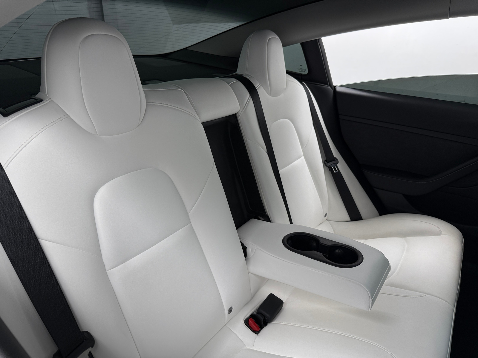 Thumbnail: 2023 Tesla Model 3 - 5