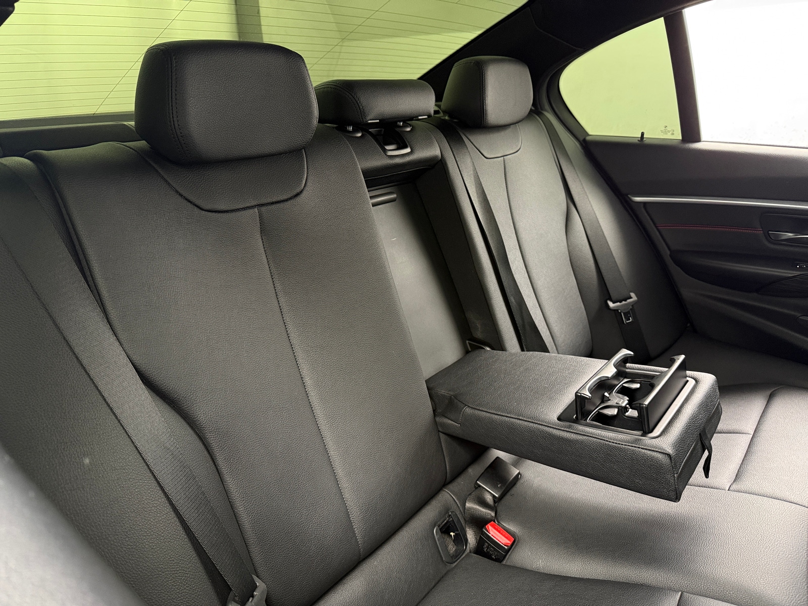 Thumbnail: 2016 BMW 3 Series - 5