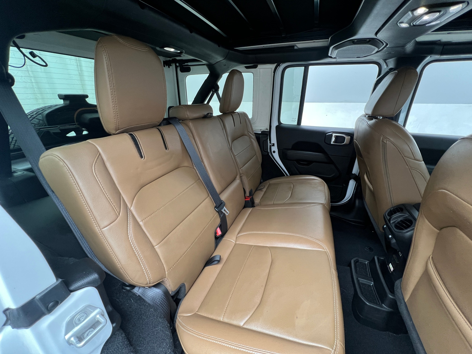 Thumbnail: 2022 Jeep Wrangler - 5