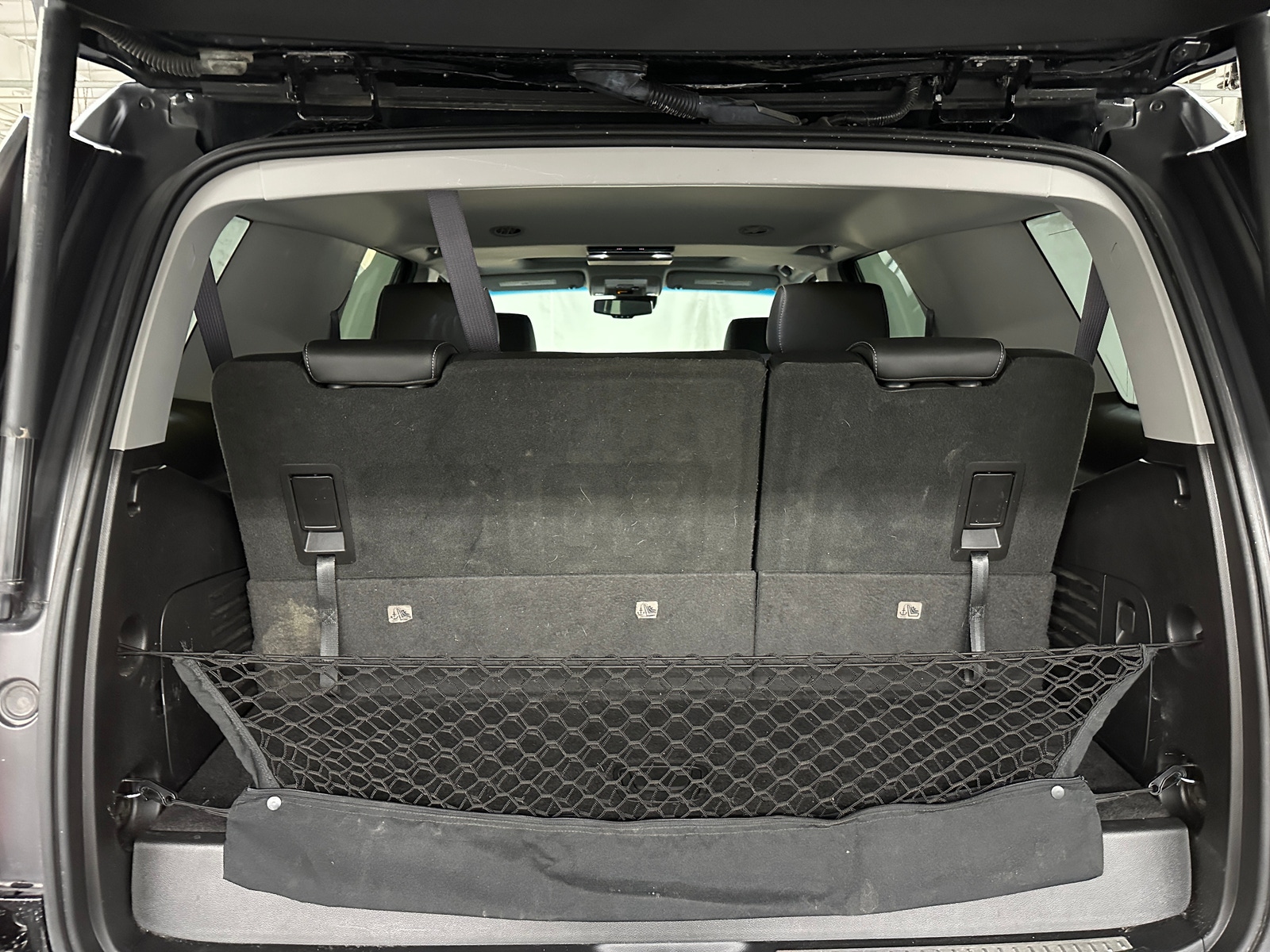 Thumbnail: 2017 Chevrolet Tahoe - 6