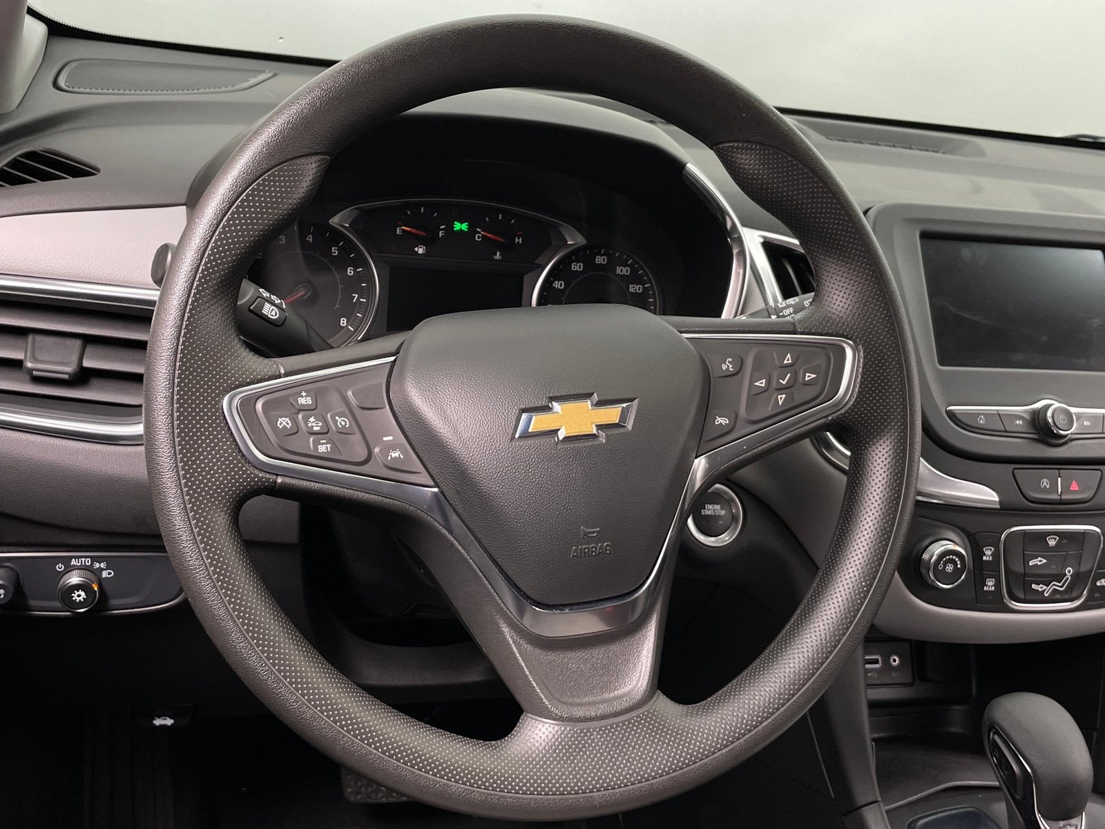 Thumbnail: 2024 Chevrolet Equinox - 5