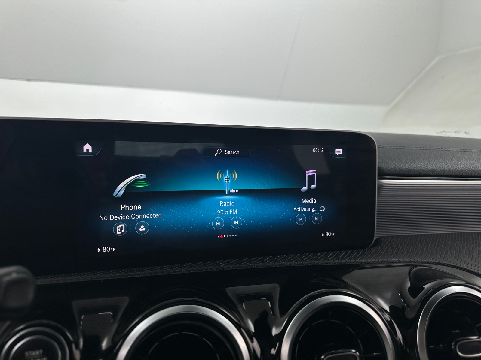 Thumbnail: 2020 Mercedes-Benz CLA - 3