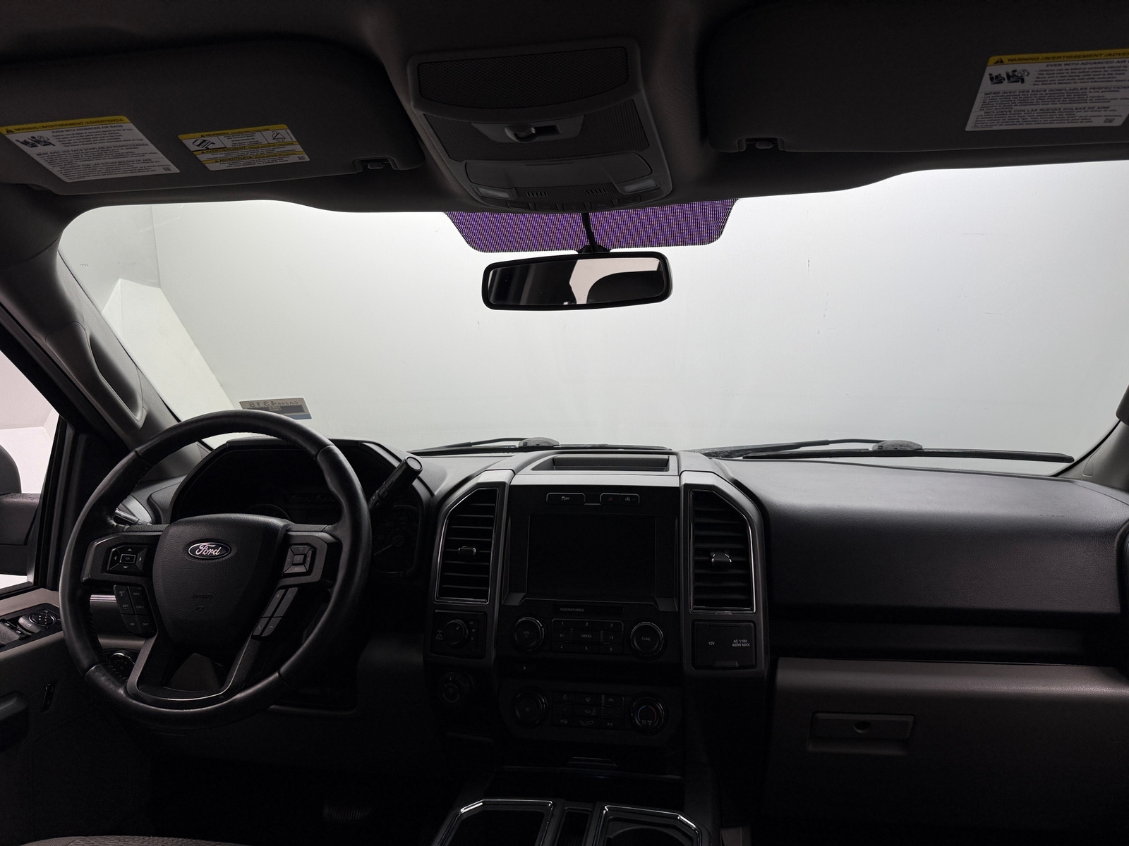 Thumbnail: 2018 Ford Econoline - 3