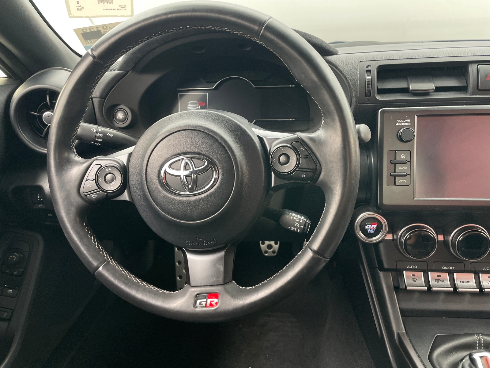 Thumbnail: 2023 Toyota GR86 - 3