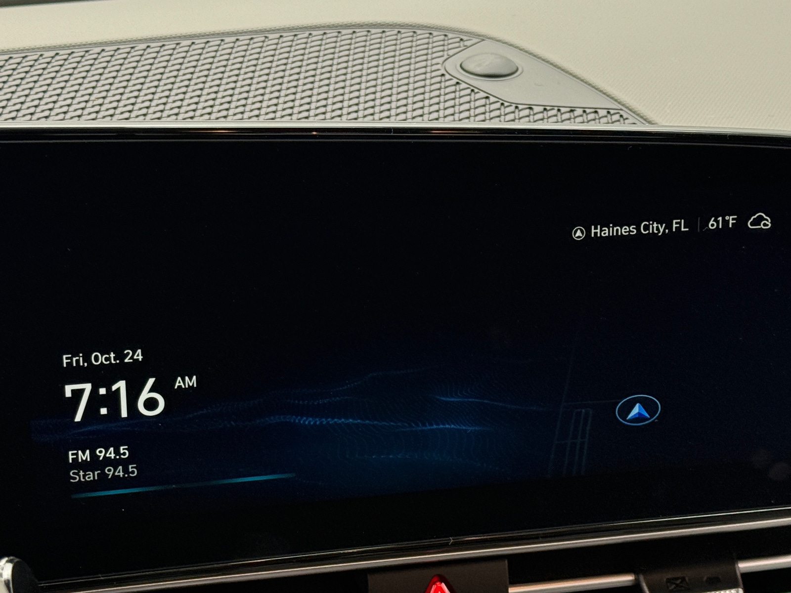 Thumbnail: 2024 Hyundai Elantra - 4