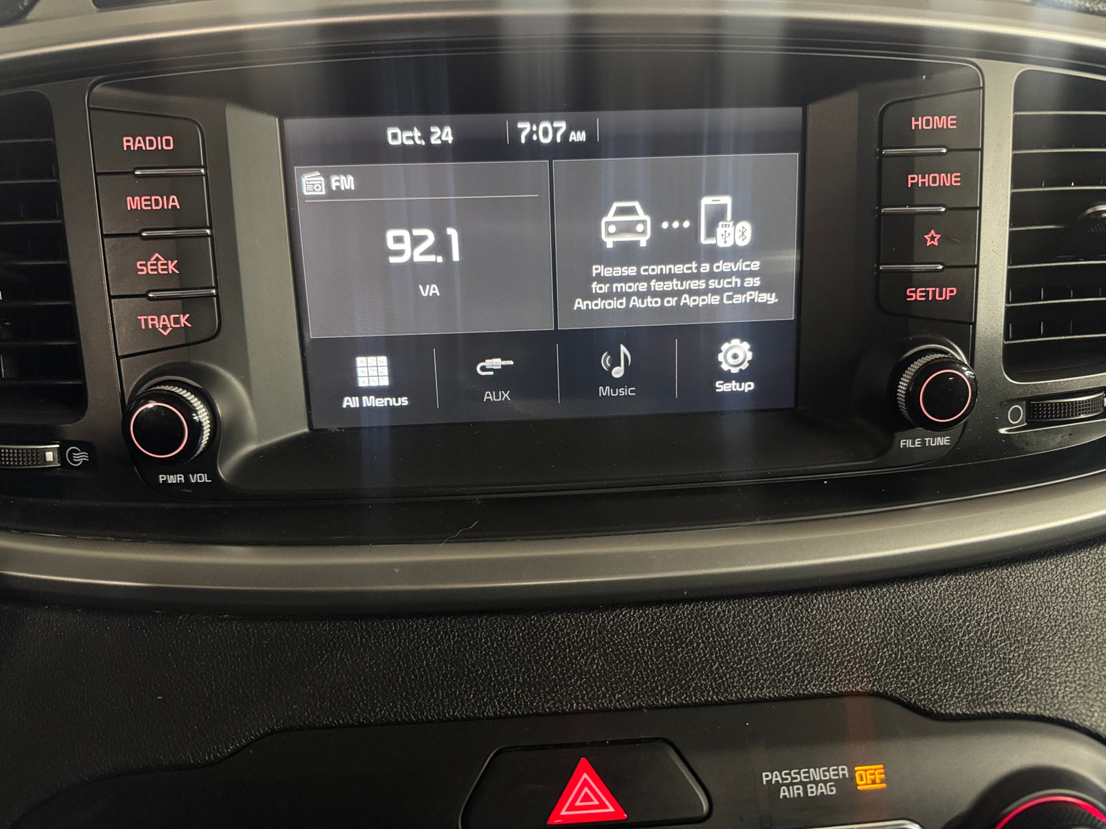 Thumbnail: 2019 Kia Sorento - 4