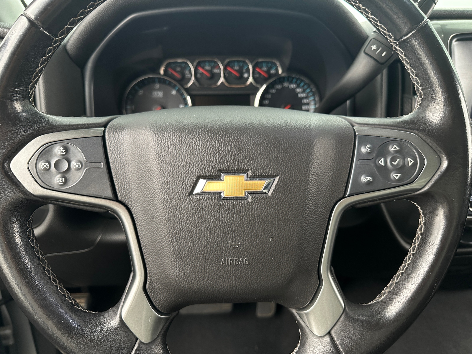 Thumbnail: 2019 Chevrolet Silverado 1500 - 5