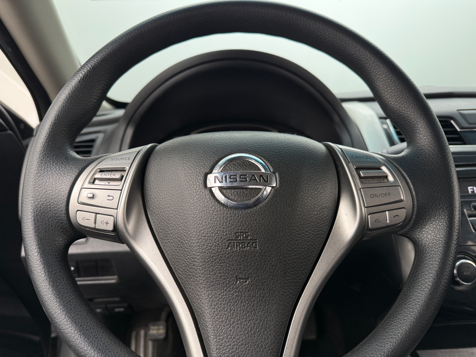 Thumbnail: 2015 Nissan Altima - 5