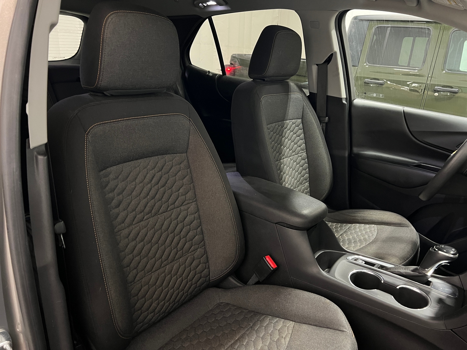 Thumbnail: 2018 Chevrolet Equinox - 2