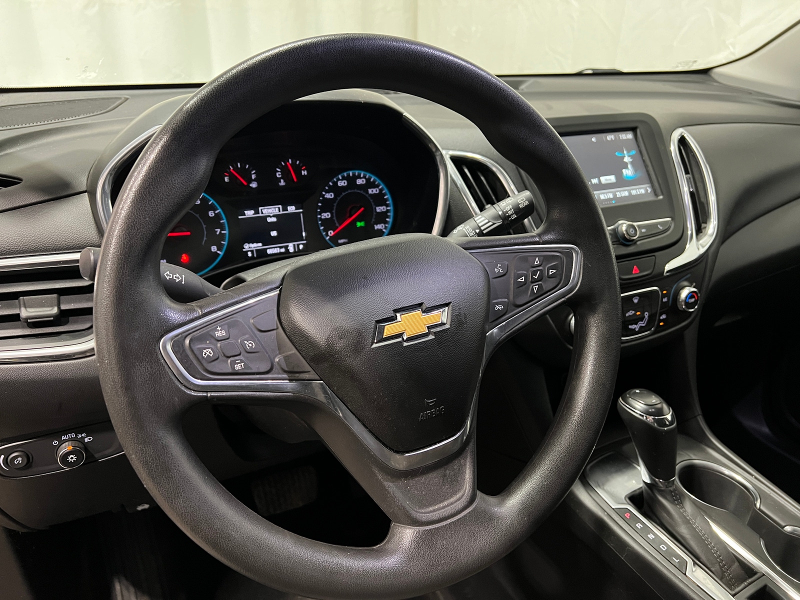 Thumbnail: 2018 Chevrolet Equinox - 5