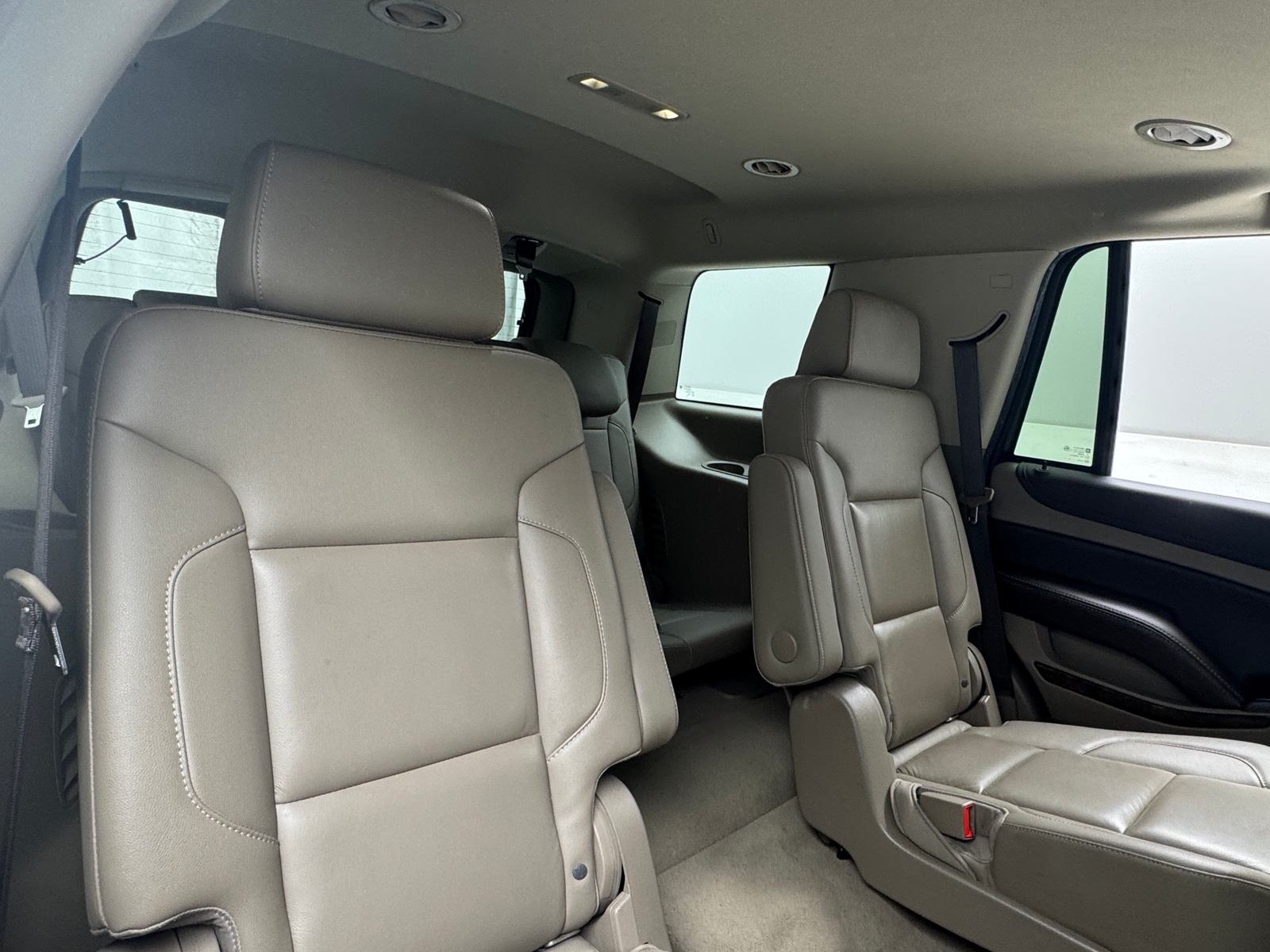 Thumbnail: 2020 Chevrolet Tahoe - 5