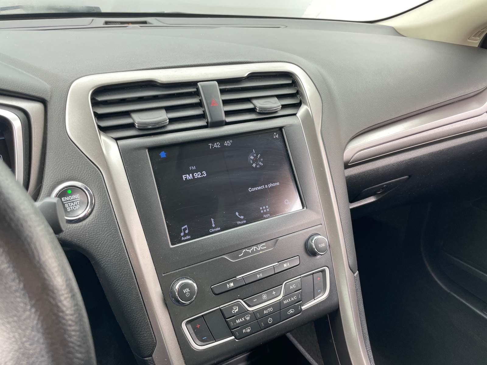 Thumbnail: 2019 Ford Fusion - 4