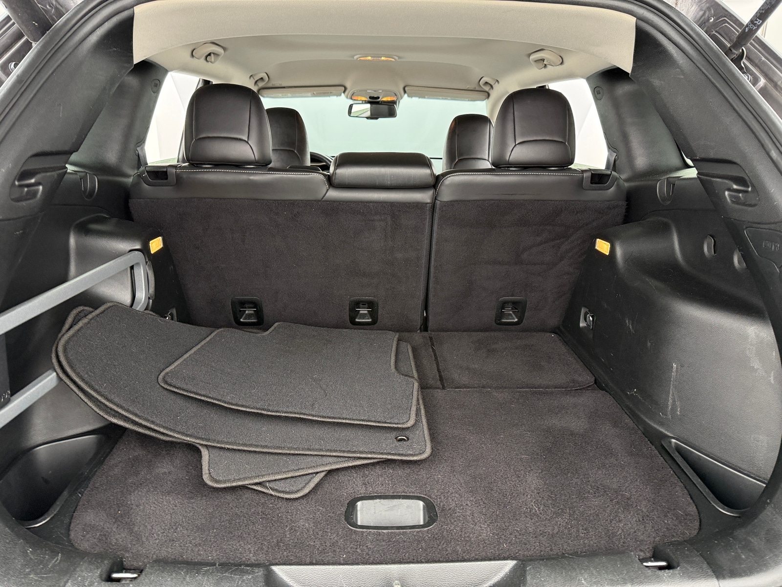 Thumbnail: 2018 Jeep Cherokee - 6