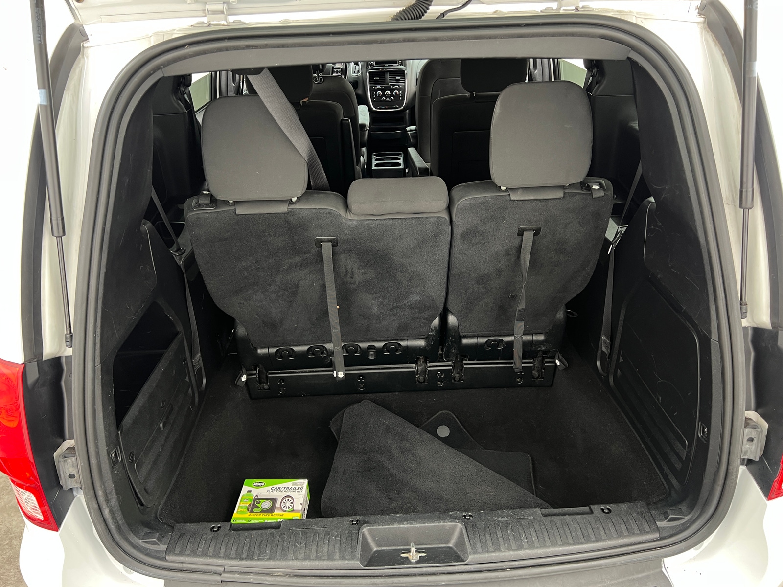 Thumbnail: 2018 Dodge Grand Caravan - 7