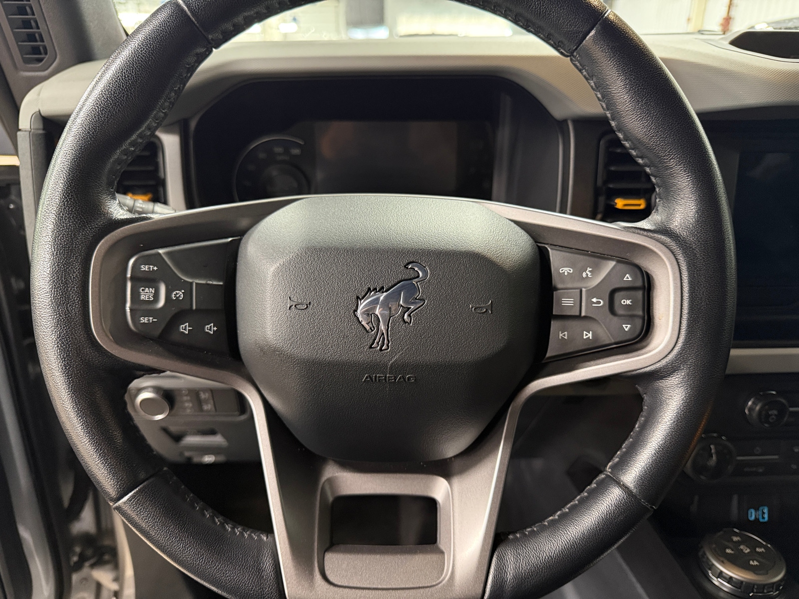 Thumbnail: 2021 Ford Bronco - 5