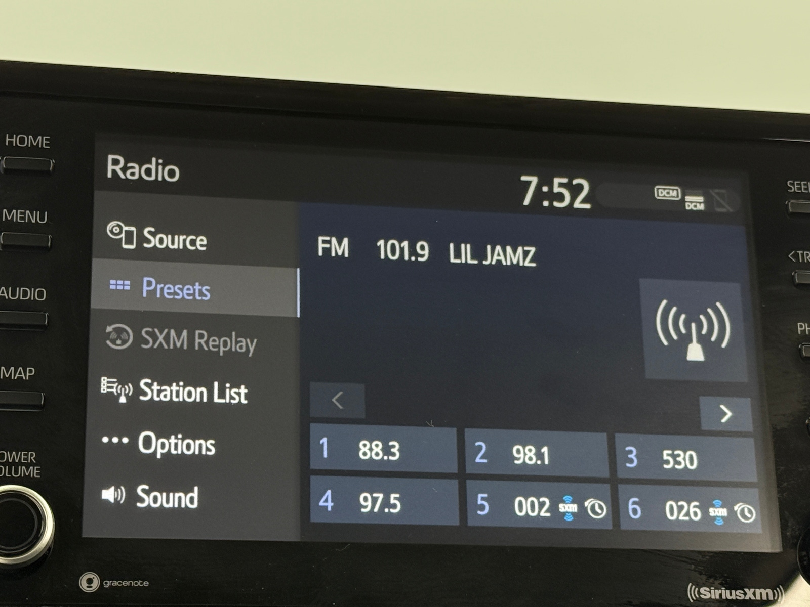Thumbnail: 2022 Toyota Corolla - 4