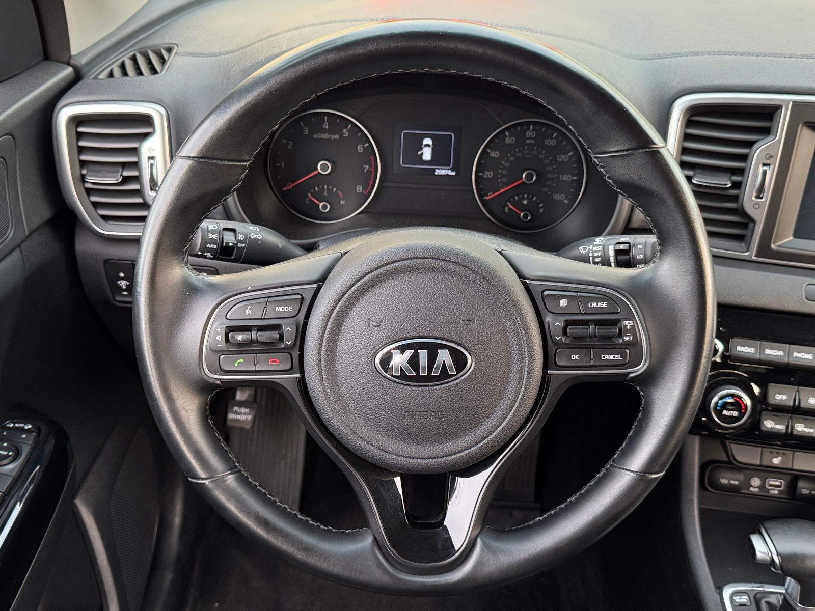Thumbnail: 2019 Kia Sportage - 4