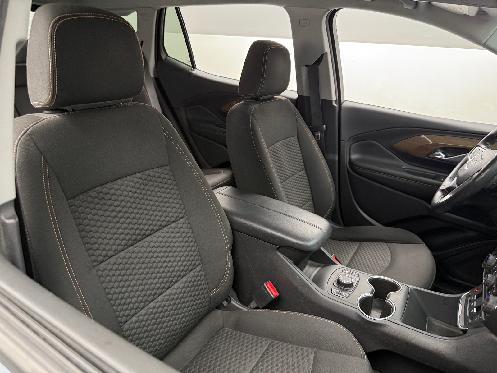 Thumbnail: 2018 GMC Terrain - 2