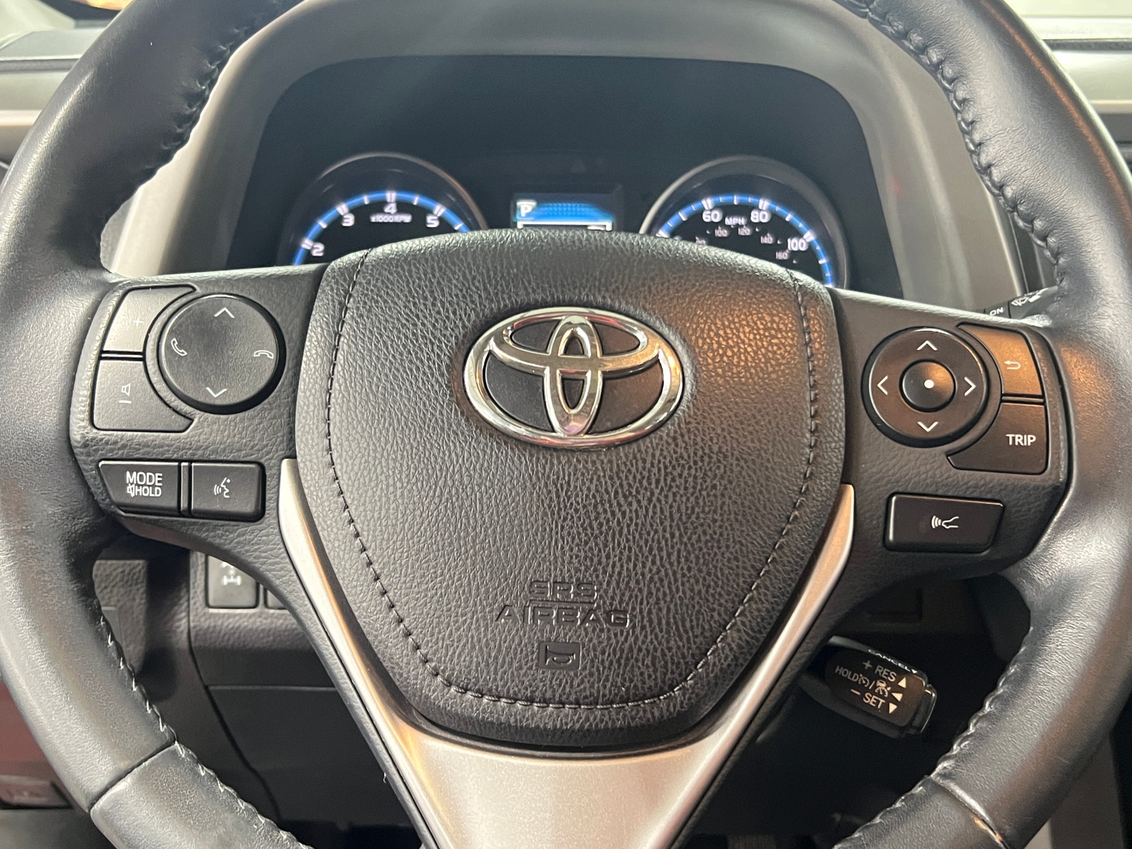 Thumbnail: 2018 Toyota RAV4 - 5