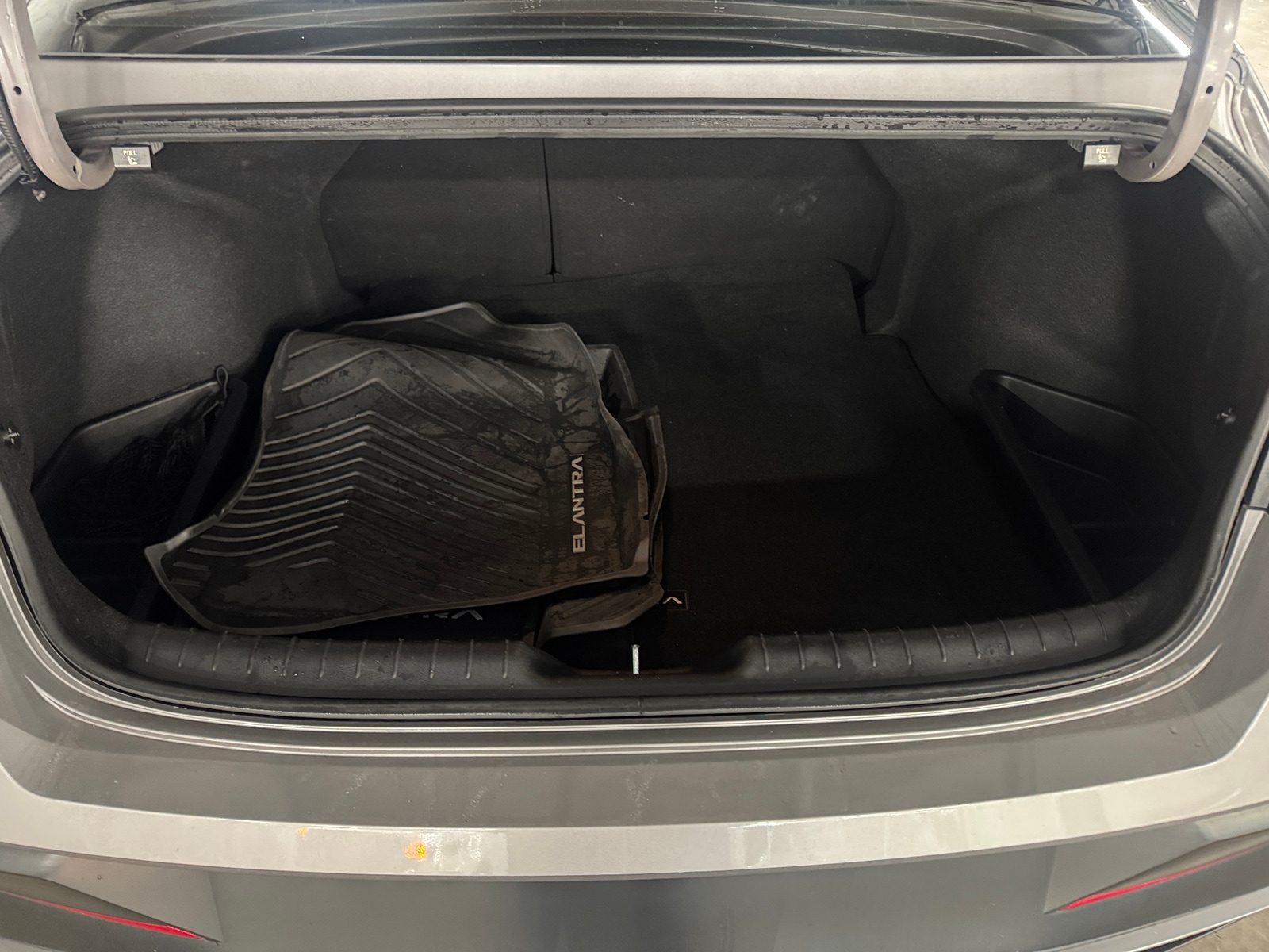 Thumbnail: 2024 Hyundai Elantra - 7