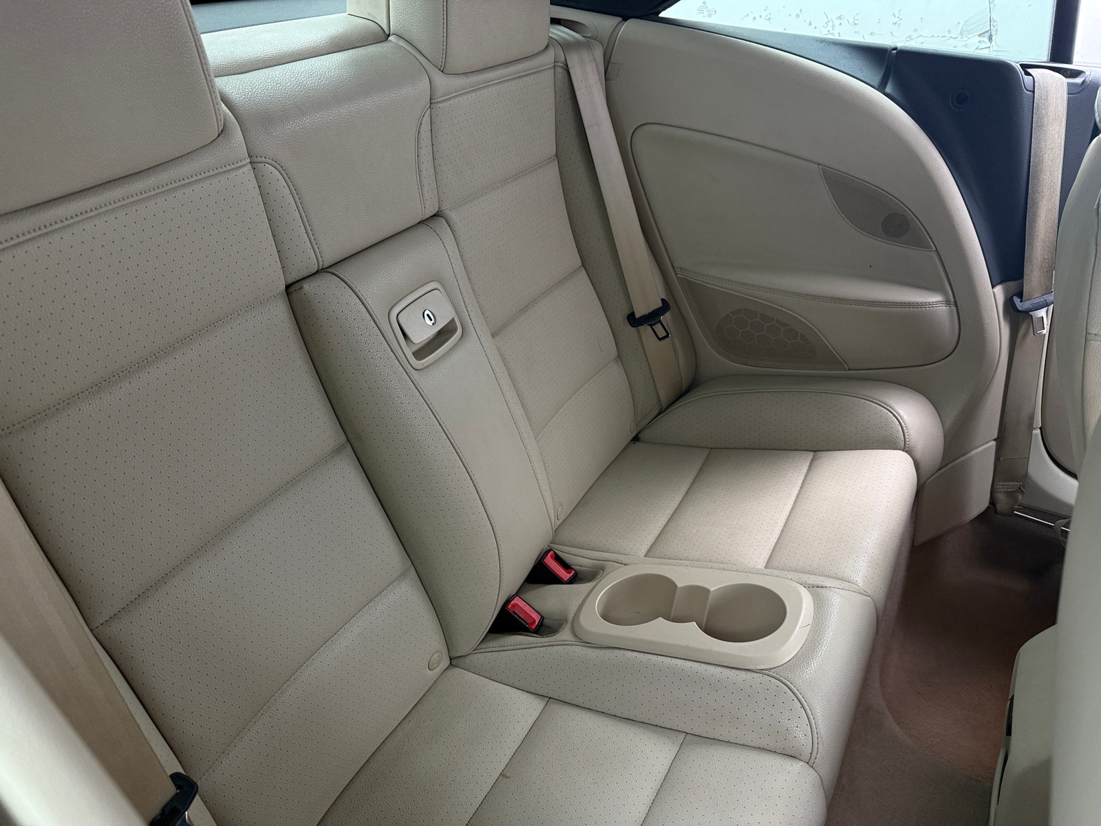 Thumbnail: 2013 Volkswagen Eos - 5