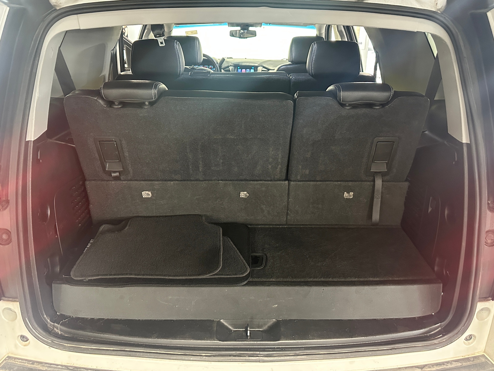 Thumbnail: 2018 Chevrolet Tahoe - 7