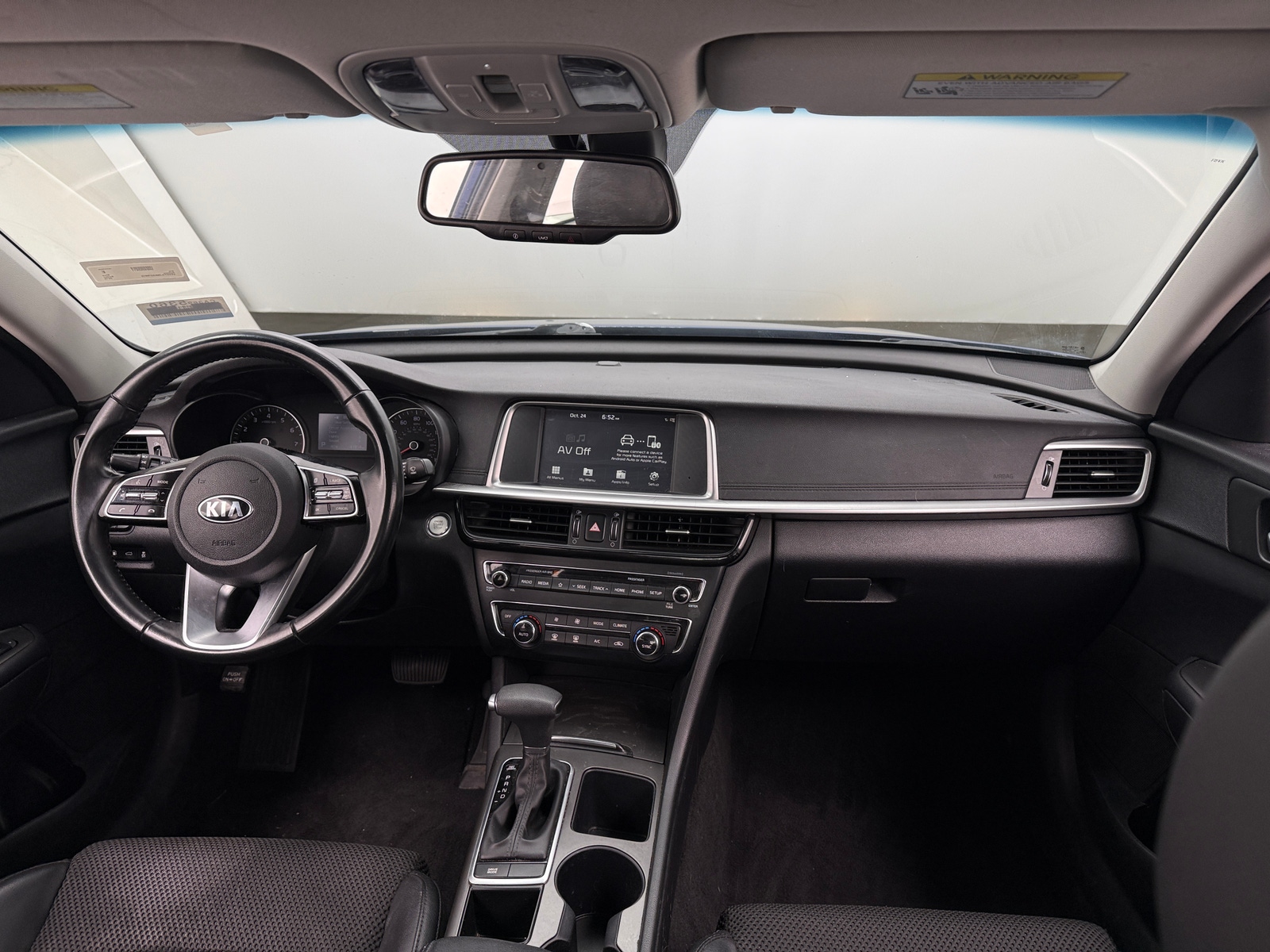 Thumbnail: 2019 Kia Optima - 3