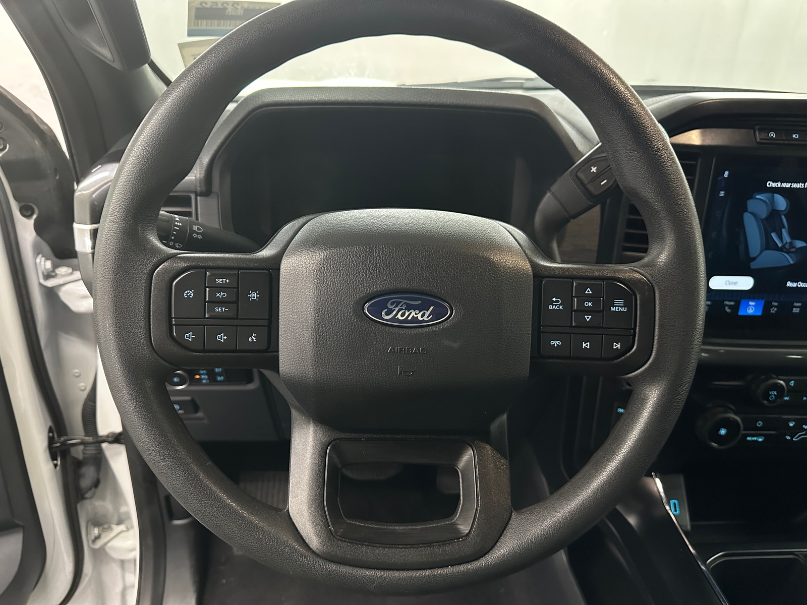 Thumbnail: 2024 Ford Econoline - 5