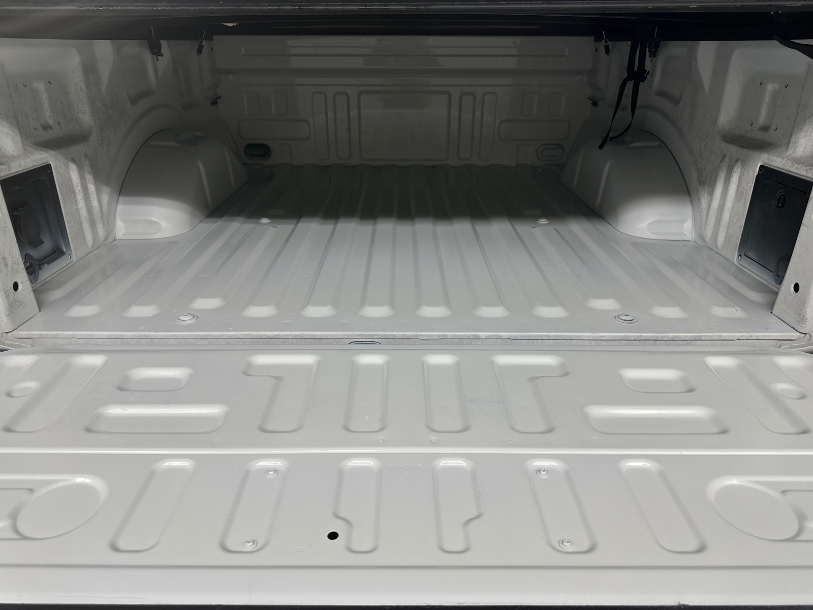 Thumbnail: 2024 Ford Econoline - 7