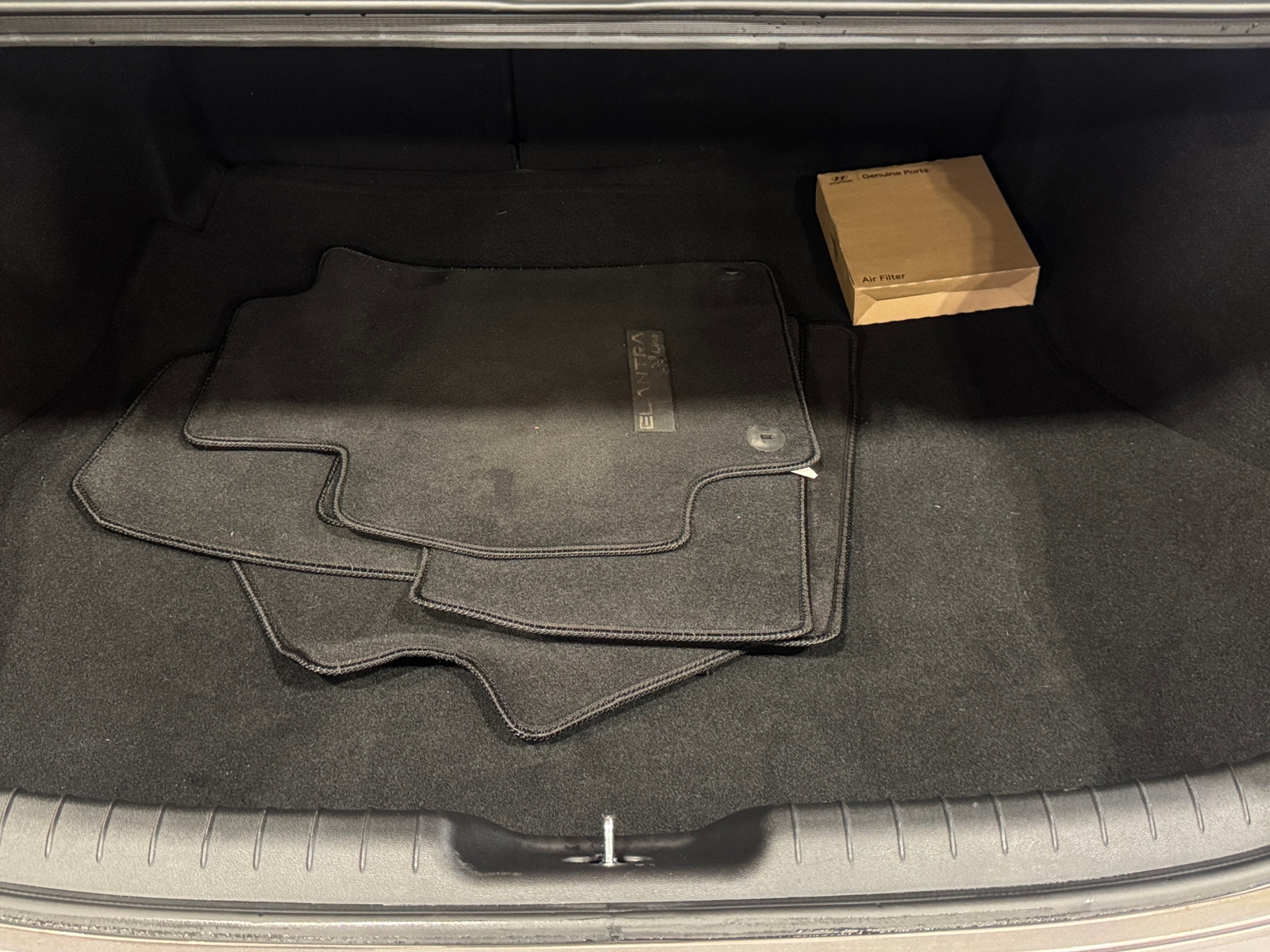 Thumbnail: 2023 Hyundai Elantra - 6